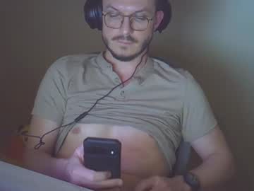 Megagrosmembre Chaturbate stream image from March 22, 2025