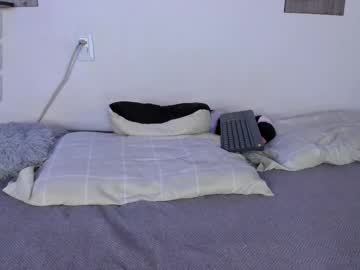 Sophiecanbrook1 Chaturbate stream image from March 22, 2025
