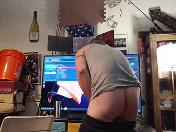 Str8foryouguy Chaturbate stream image from March 22, 2025