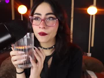 Vampy_Dolll Chaturbate stream image from March 22, 2025