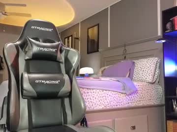 Andyxb Chaturbate stream image from March 22, 2025