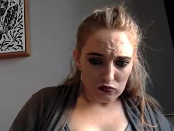 Tinytightlittlething Chaturbate stream image from March 22, 2025