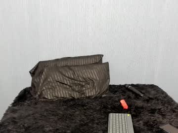 Zammii69 Chaturbate stream image from March 22, 2025
