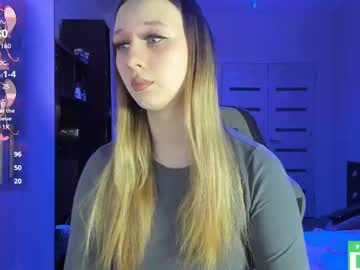 6christina6 Chaturbate stream image from March 23, 2025