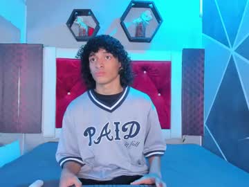 Logancampbel Chaturbate stream image from March 23, 2025