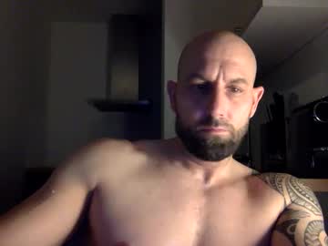 Tommyx01 Chaturbate stream image from March 23, 2025