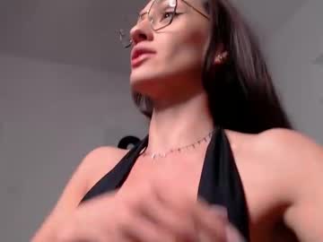 Vivienneclement Chaturbate stream image from March 23, 2025