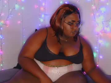 Misstrezzkristina Chaturbate stream image from March 23, 2025