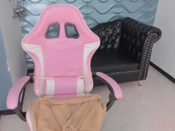Natasha_Adams22 Chaturbate stream image from March 23, 2025