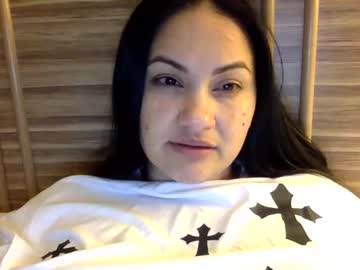 Paradisecris Chaturbate stream image from March 23, 2025