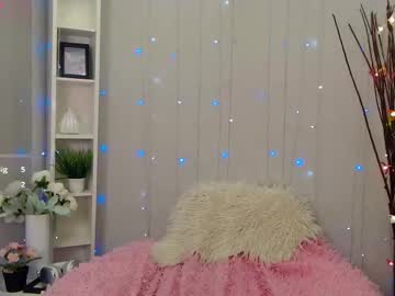 Holy_Girl_X Chaturbate stream image from March 23, 2025