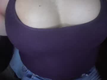 Martamoontrans Chaturbate stream image from March 23, 2025