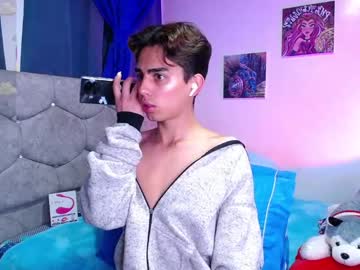Owenblue__ Chaturbate stream image from March 23, 2025