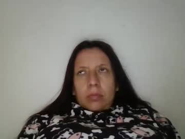 Evhalux Chaturbate stream image from March 23, 2025