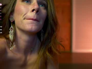 Quinn_Sable Chaturbate stream image from March 23, 2025
