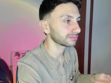 Santi_Mateo Chaturbate stream image from March 23, 2025
