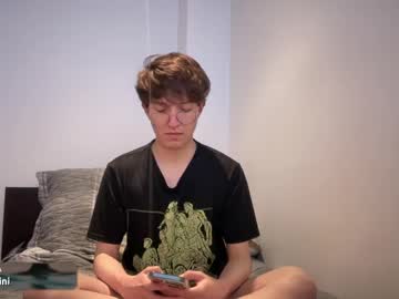 Twinkie_19_004 Chaturbate stream image from March 23, 2025