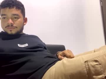 Cowbxy_ Chaturbate stream image from March 23, 2025