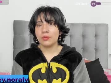 Hey_Noraly Chaturbate stream image from March 23, 2025