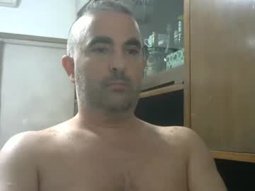 Leandrotiraleche Chaturbate stream image from March 23, 2025