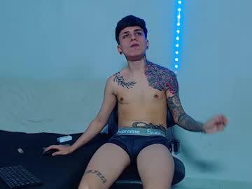 Mike777jr Chaturbate stream image from March 23, 2025