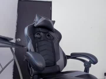 Alan_Muscle Chaturbate stream image from March 23, 2025