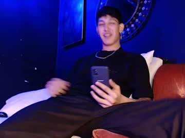 Godly_Huan Chaturbate stream image from March 23, 2025