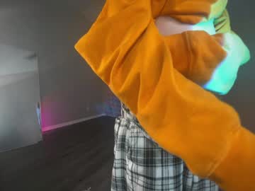 Hexivu Chaturbate stream image from March 23, 2025
