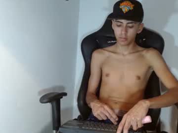 Iammaik Chaturbate stream image from March 23, 2025