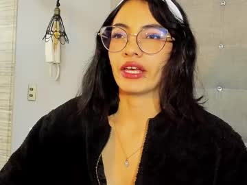 Moon__April Chaturbate stream image from March 23, 2025