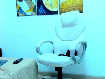 Nathasha_Lennox Chaturbate stream image from March 23, 2025