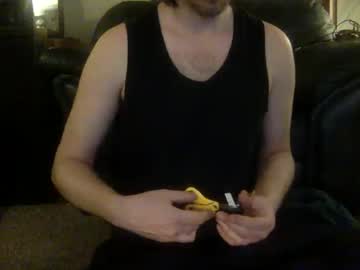 Millionsmcgee Chaturbate stream image from March 23, 2025