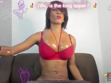 Cristi451124 Chaturbate stream image from March 23, 2025