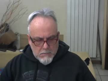 Grz65 Chaturbate stream image from March 23, 2025