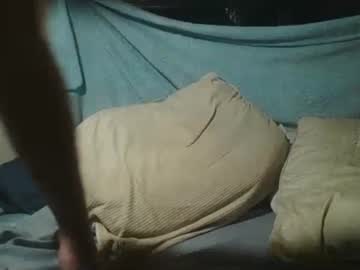 Hugeupyou42015 Chaturbate stream image from March 23, 2025