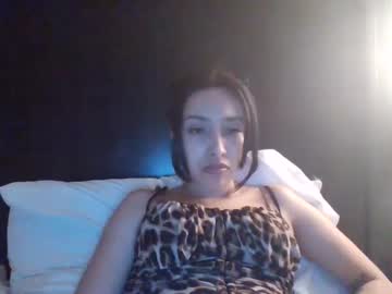 Pauyozemin Chaturbate stream image from March 23, 2025
