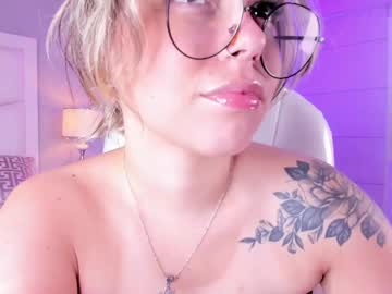 Thalia21_ Chaturbate stream image from March 23, 2025