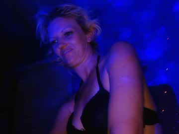Yessimua Chaturbate stream image from March 23, 2025