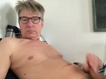 Dadydave4you Chaturbate stream image from March 23, 2025