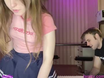 Tobywardroby Chaturbate stream image from March 23, 2025