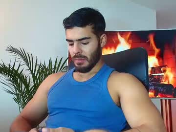 Andrew_West_ Chaturbate stream image from March 23, 2025