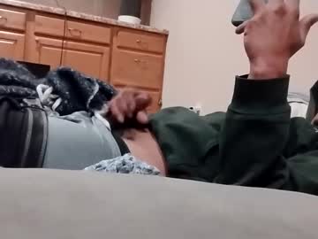 Turnmeout903832 Chaturbate stream image from March 23, 2025