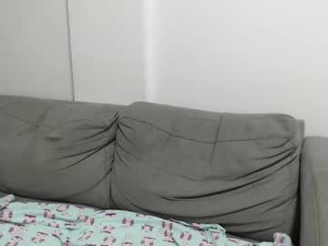 Annaloveme Chaturbate stream image from March 23, 2025