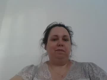 Diannecrunchy Chaturbate stream image from March 23, 2025