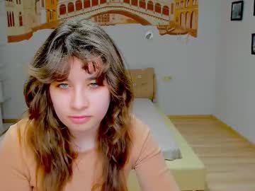 Minaswensen Chaturbate stream image from March 23, 2025