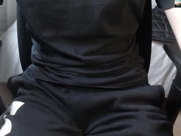 Nefrost0 Chaturbate stream image from March 23, 2025