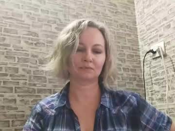 Edithmanning Chaturbate stream image from March 23, 2025