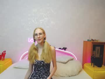Klaryevans Chaturbate stream image from March 23, 2025