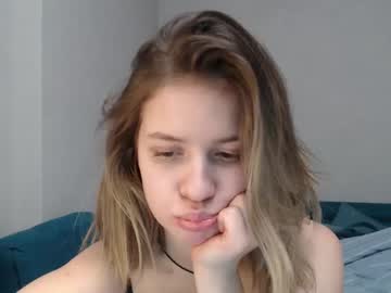 Margaretstrein Chaturbate stream image from March 23, 2025