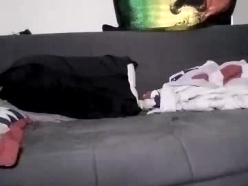 Alamorousdaddy Chaturbate stream image from March 23, 2025